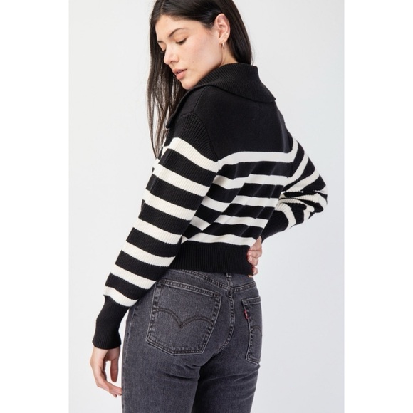 NWT Striped Half Zip Fold-over Cape Collar Sweater - Size Medium - Picture 3 of 10
